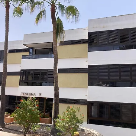 Casa Lelos San Bartolomé